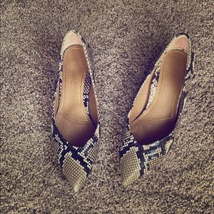 Snake skin mini-heels